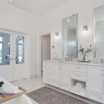 Stunning Custom Built Country Home and Shop!
