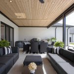 Stunning Custom Built Country Home and Shop!