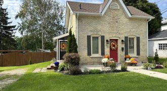 Impressive family home!