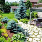 Lots of great living space on an absolutely beautiful private fenced lot in an excellent location!