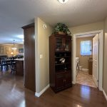 Absolutely immaculate & beautiful semi in move in condition!