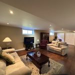 Absolutely immaculate & beautiful semi in move in condition!