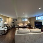 Absolutely immaculate & beautiful semi in move in condition!