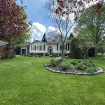 Spacious Raised Bungalow on Beautifully Landscaped Lot – Perfect for Family Living!