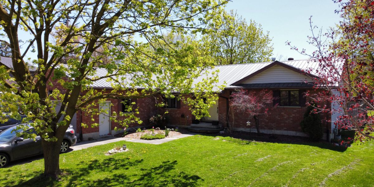 Spacious 1600 sq. ft. Bungalow, very close to Children’s Play Park