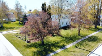 Spacious family home with much to offer!