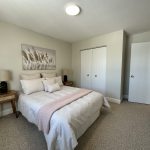 STUNNING TURN-KEY SEMI BACKING ONTO GREEN SPACE!