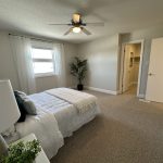 STUNNING TURN-KEY SEMI BACKING ONTO GREEN SPACE!