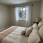 STUNNING TURN-KEY SEMI BACKING ONTO GREEN SPACE!