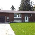 Spacious & bright family home in excellent location on deep lot!